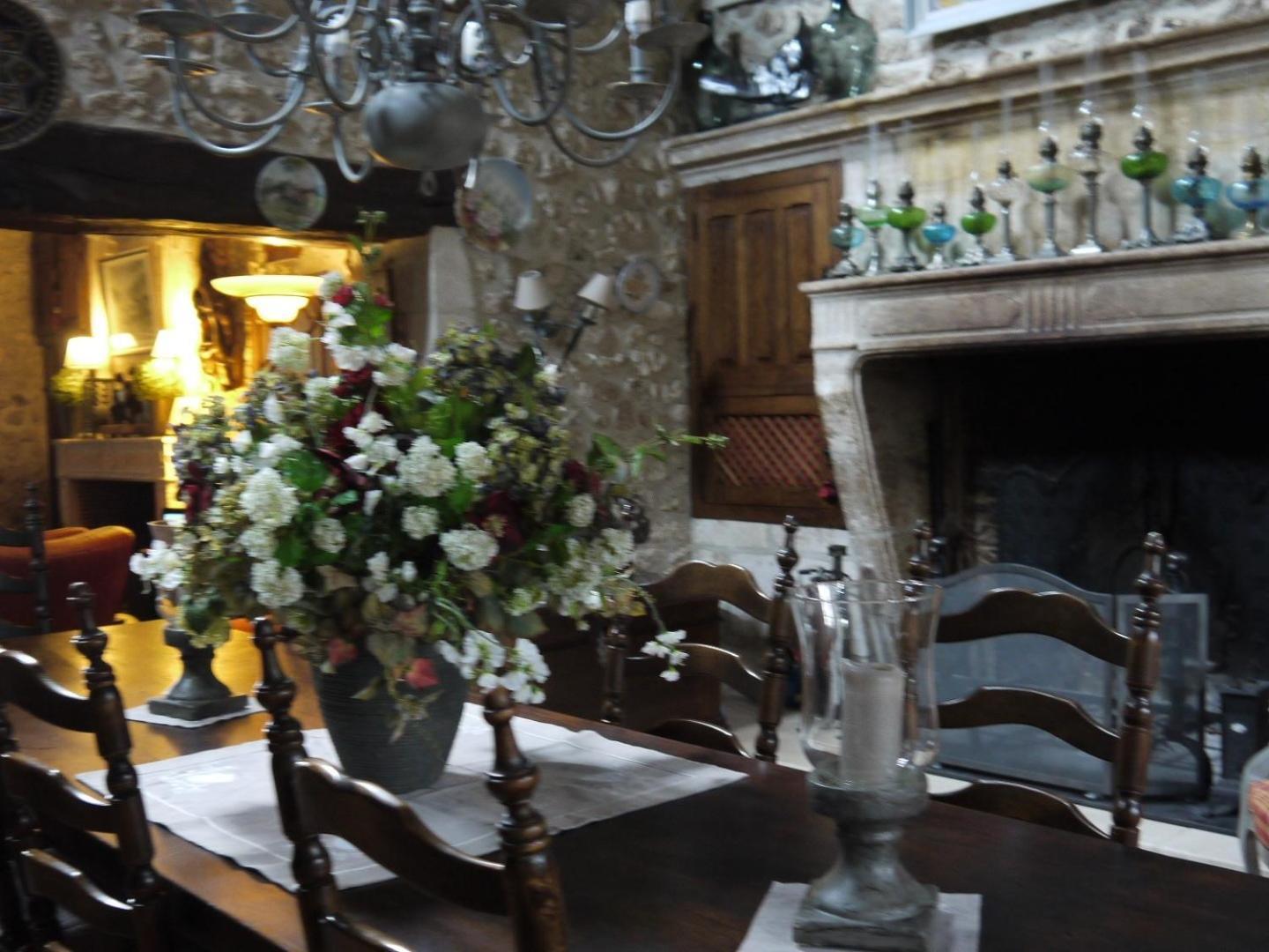 Moulin Rouhaud Hotel Montboyer Bagian luar foto